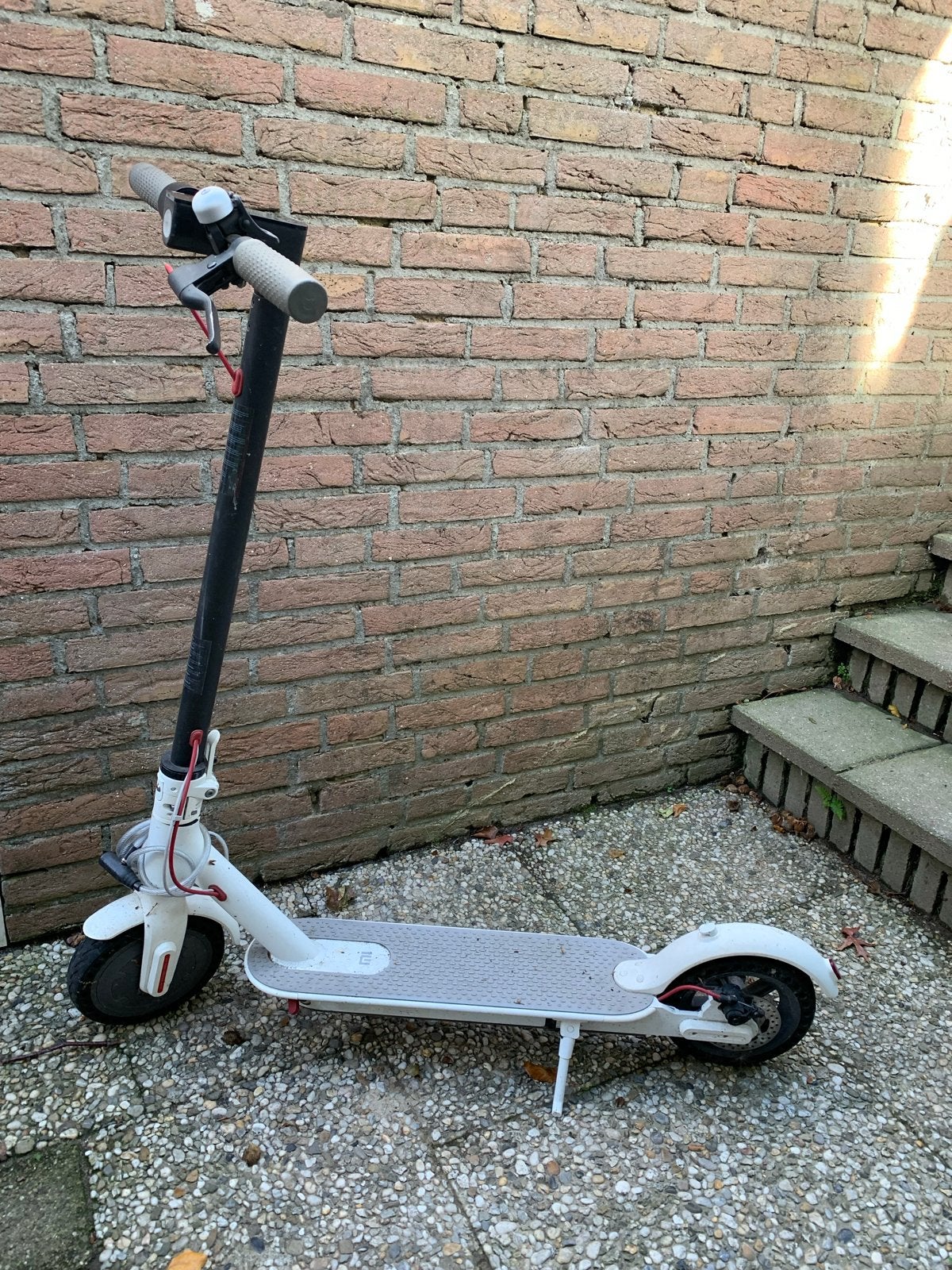 Xiaomi Mi Electric Scooter M365 (2019) met extra banden, Ophalen, Zo goed als nieuw, Elektrische step (E-scooter)