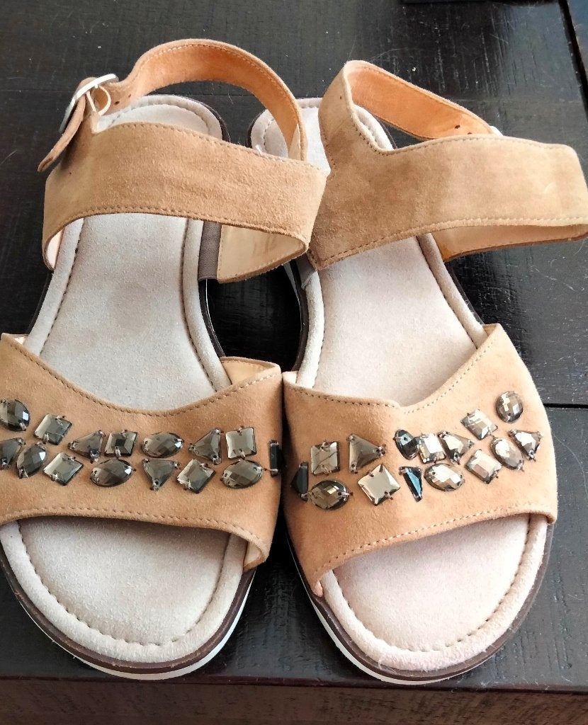 ZGAN sandalen Gabor 9½, Beige, Gabor, Zo goed als nieuw, Sandalen of Muiltjes