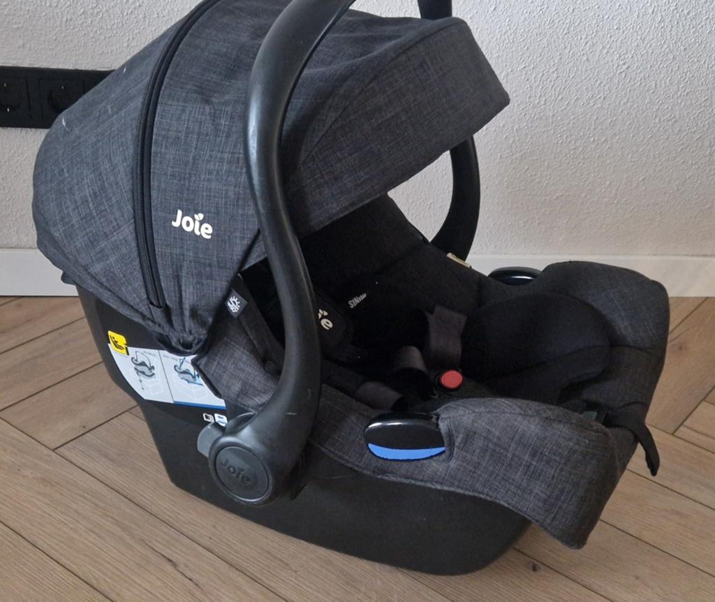 Zeer nette Joie maxicosi, Ophalen