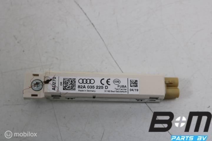 Antenneversterker rechts boven Audi A1 GB 82A035225D, Auto diversen, Autoradio's, Gebruikt
