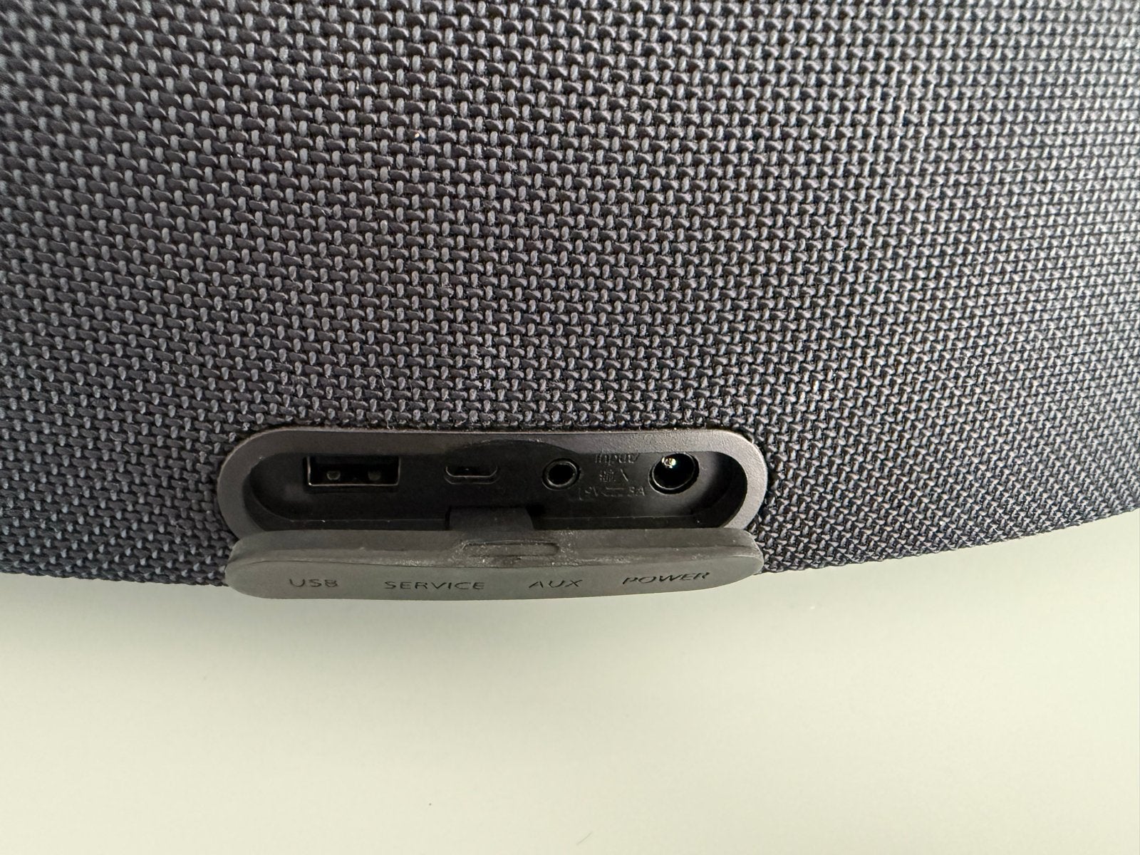 Foto 15 van 3 STUKS! Harman Kardon Go + Play Draagbare Bluetooth Speaker