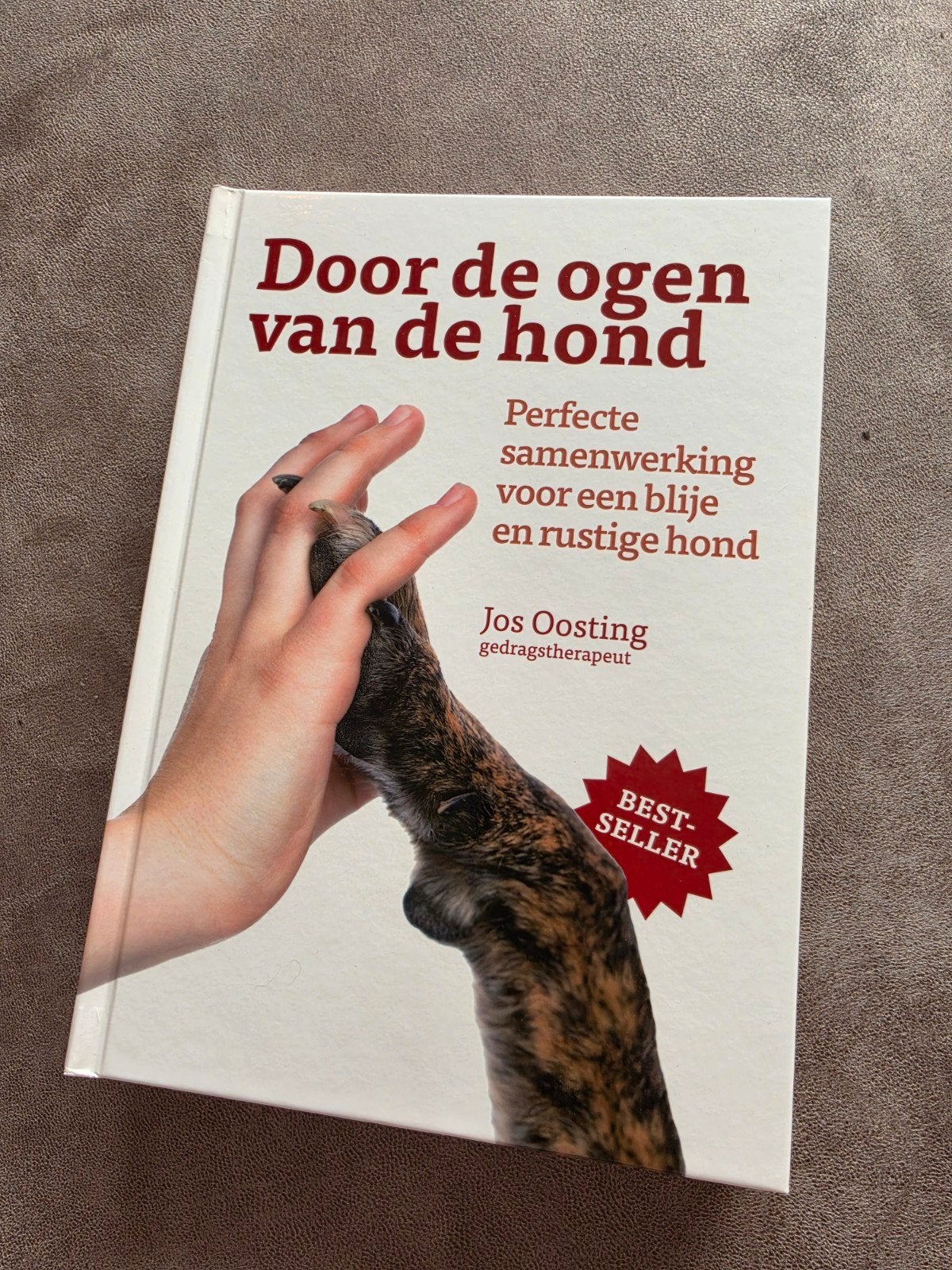 Door de ogen van de hond - Jos Oosting (Bestseller), Verzenden, Zo goed als nieuw, Honden, Jos Oosting