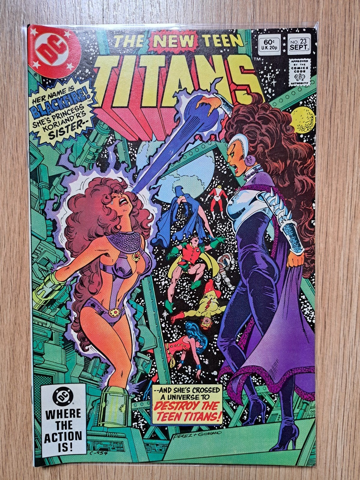New Teen Titans nr 23 - 1st app Blackfire, Boeken, Gelezen, Amerika, George Perez, Ophalen of Verzenden