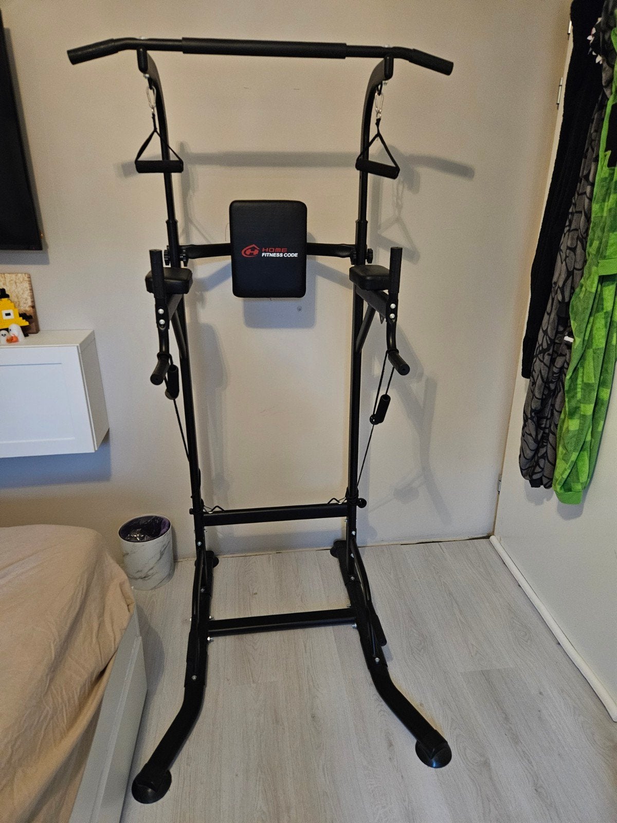 Power tower / dipstation, Sport en Fitness, Fitnessapparatuur, Ophalen, Zo goed als nieuw, Rug, Krachtstation