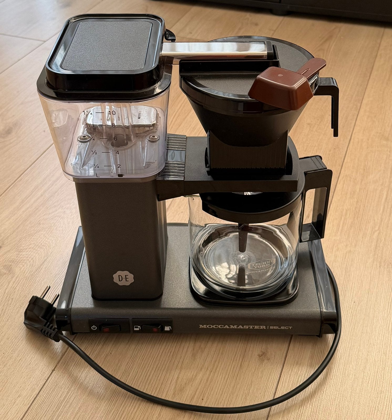 Douwe Egberts Moccamaster - Filterkoffieapparaat, Witgoed en Apparatuur, Koffiezetapparaten, Ophalen, Koffiemachine, Gemalen koffie