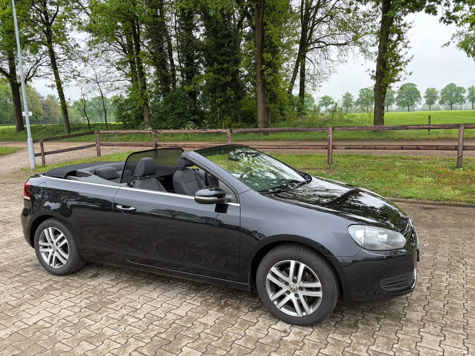 Volkswagen Golf Cabriolet 1.2 TSI 105PK Blue Motion  2013, Auto's, Voorwielaandrijving, Stof, 4 cilinders, 4 stoelen