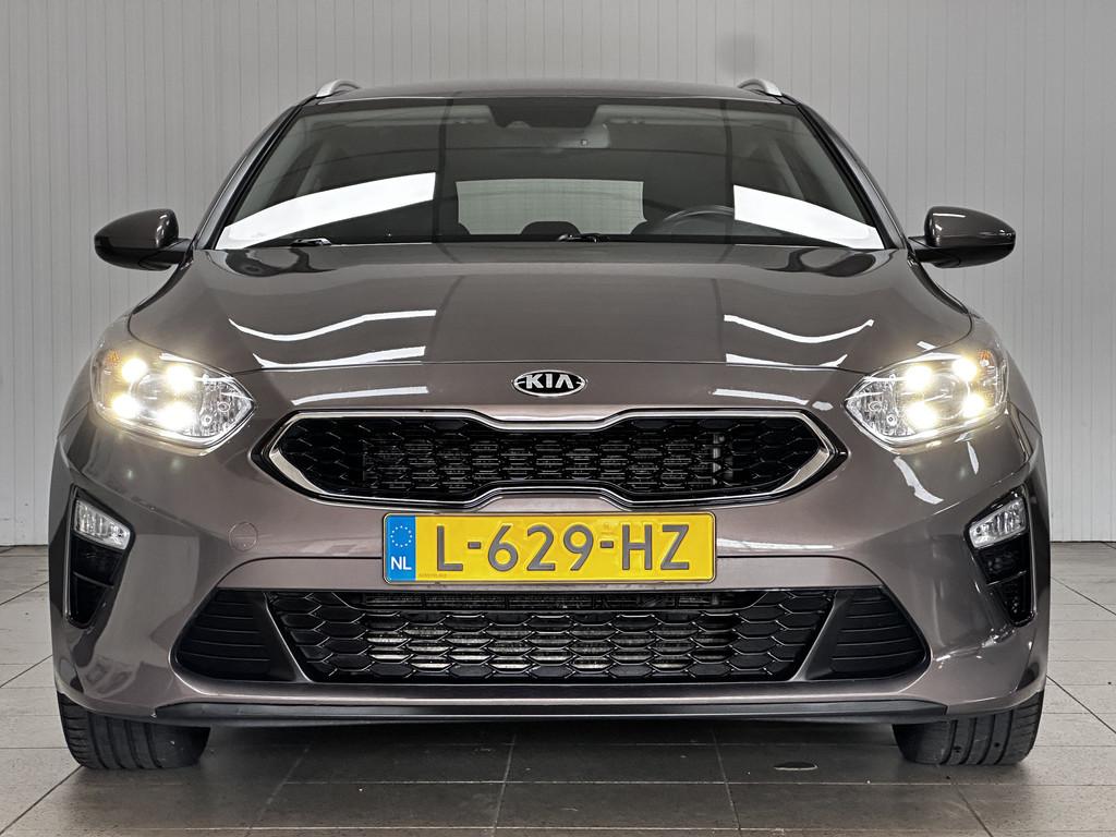 Kia Ceed Sportswagon 1.4 T-GDi DynamicLine/ Automaat/ LED Da, Euro 6, 4 cilinders, Bruin, Lichtsensor