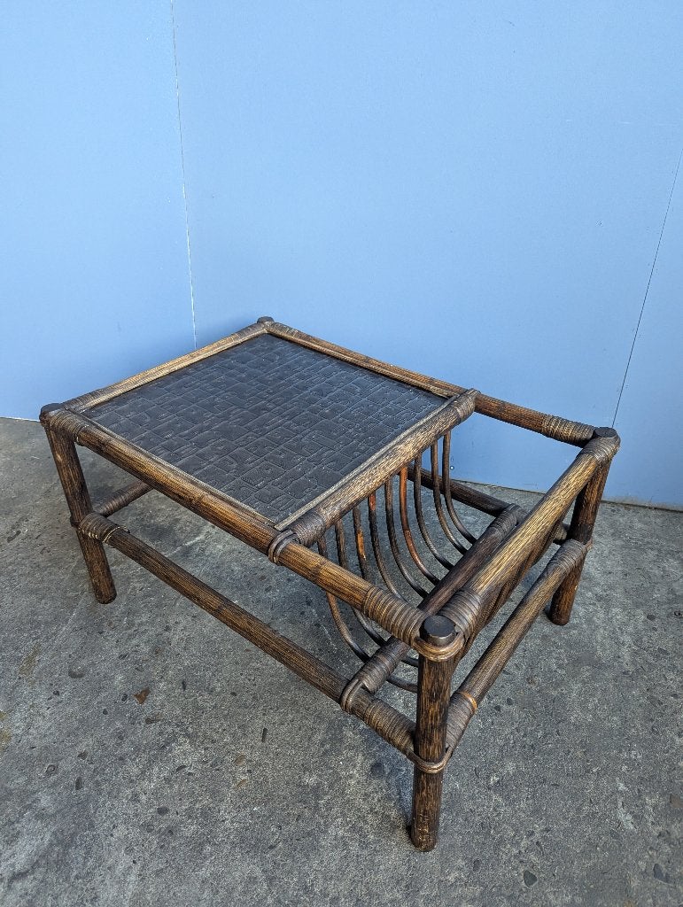 Vintage boho rotan jaren 70 sidetable, Huis en Inrichting, Ophalen, Gebruikt, 50 tot 100 cm, Overige houtsoorten