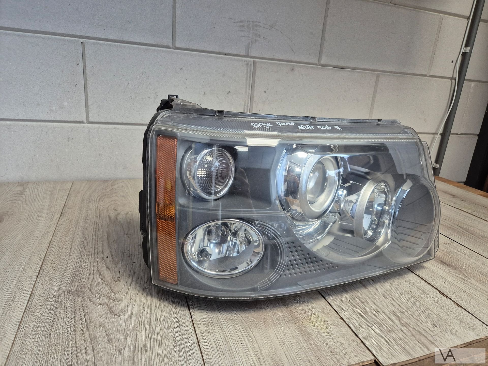 Koplamp rechts van Range Rover Sport 2005 - 2010 €200 xenon, -, -, Ophalen of Verzenden, -