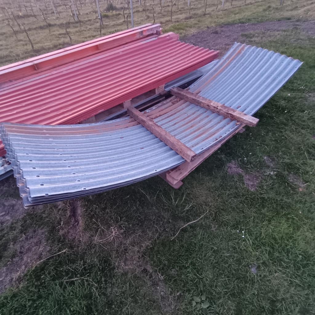 Gekromde golfplaten - ideaal voor diverse projecten, Doe-het-zelf en Verbouw, Ophalen, Gebruikt, 15 m² of meer, Golfplaat