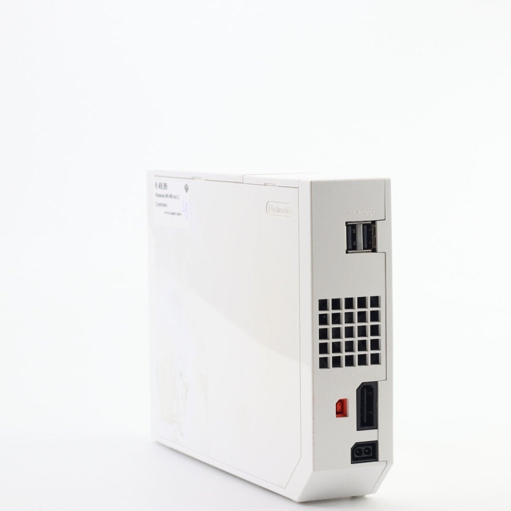 Nintendo Wii Wit Incl 2 Controllers, Nintendo, Zo goed als nieuw, Support@nintendo.com, 11-1 Hokotate-cho, Kamitoba, Minami-ku
Kyoto 601-8501
Japan
