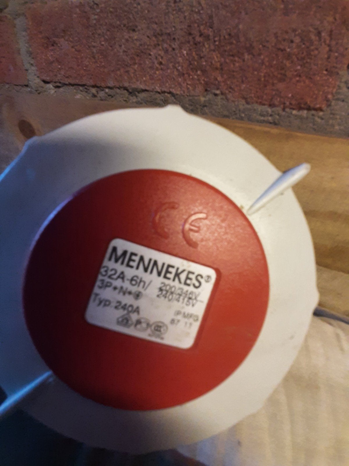Mennekes CEE Stekkerdoos 32A 6h 3P+N+Aarde Type 240A, Ophalen of Verzenden