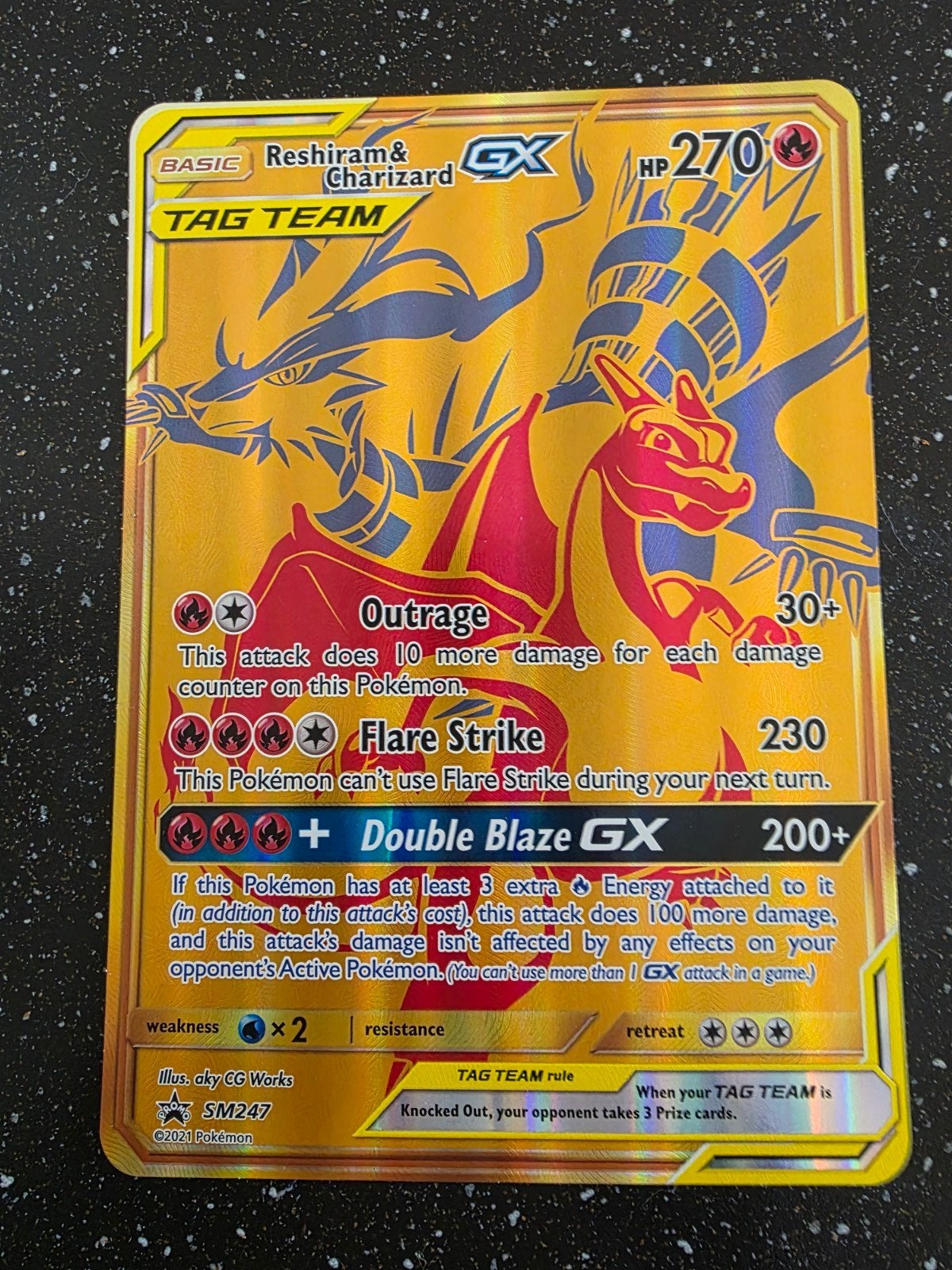 Pokémon Kaart: Reshiram & Charizard GX SM247 Tag Team, Ophalen of Verzenden