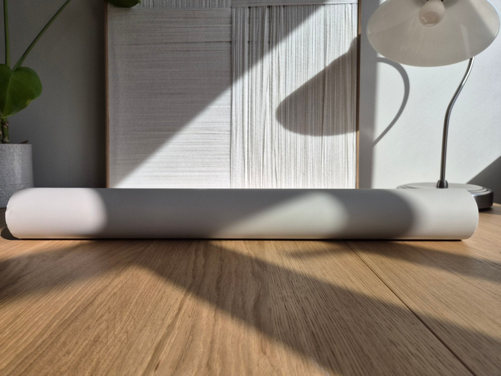 Zelfklevende wrap folie - 60cm x 9,5m - gebroken wit/Beige, Ophalen of Verzenden, Zelfklevend of Muursticker, 5 tot 10 m², Beige
