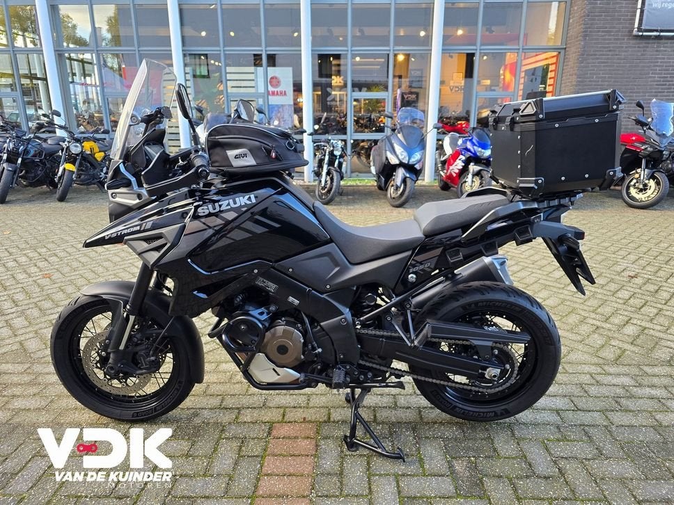 SUZUKI V-STROM 1050/A, Motoren, Motorrijbewijs A, Bedrijf, Onbekend, Meer dan 35 kW