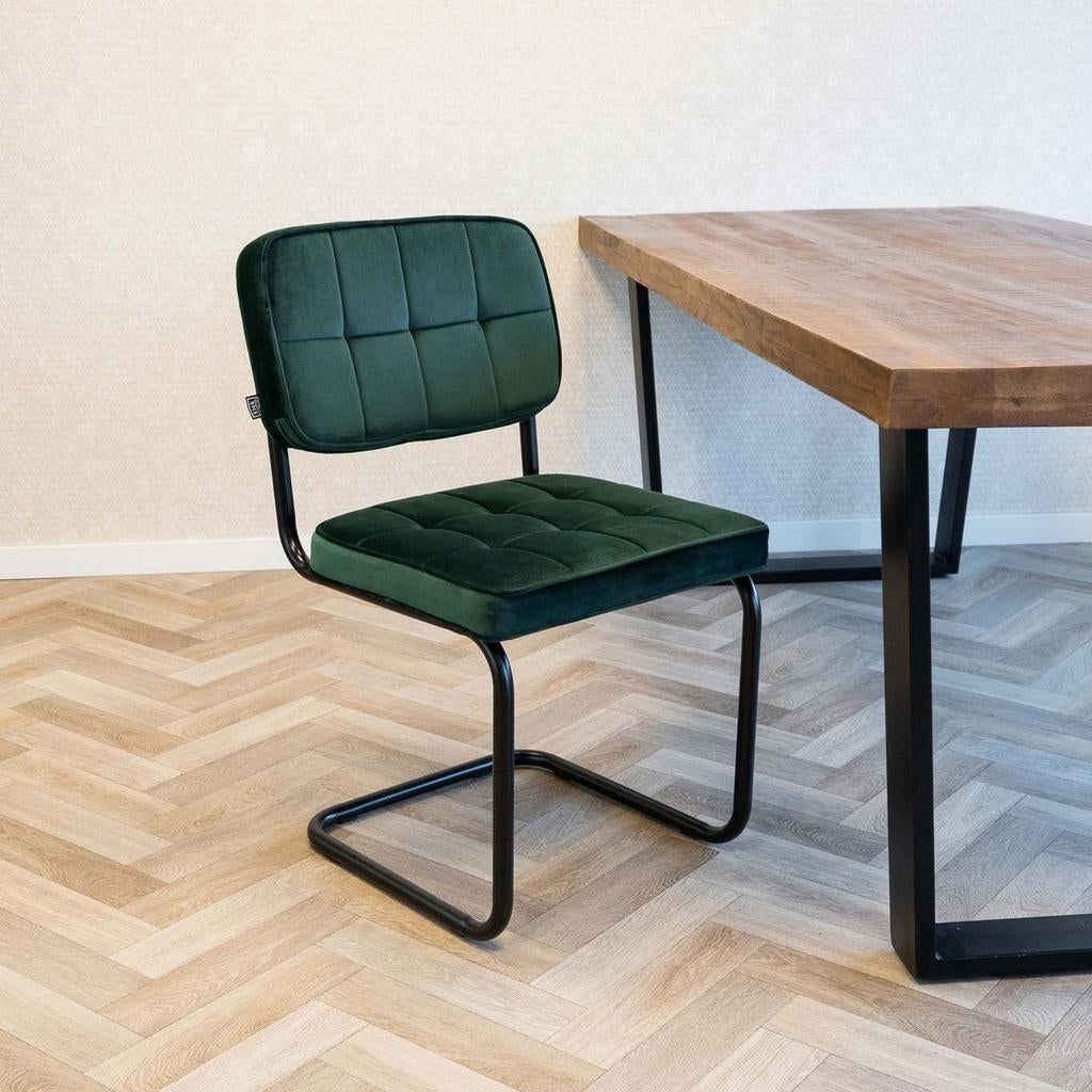 Kick buisframe Ivy eetkamerstoel – Velvet groen | Topstaat!, Huis en Inrichting, Stoelen, Zo goed als nieuw, Eén, Stof, Overige kleuren