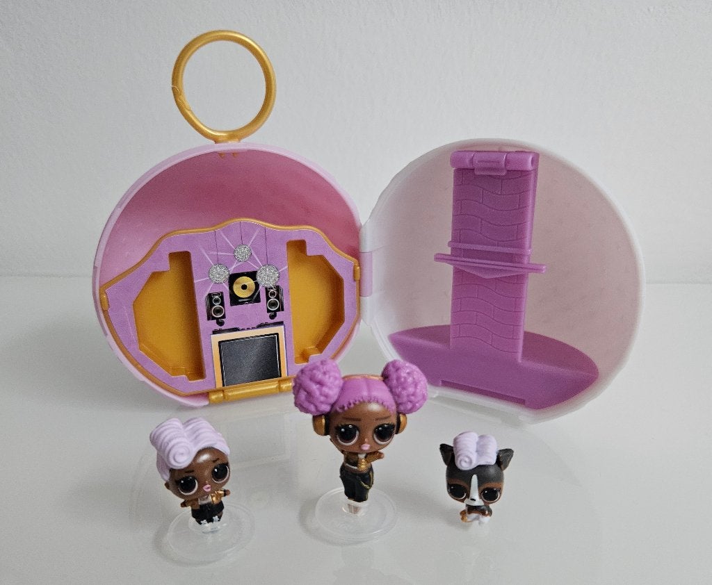 Lol Surprise. Mini familie bal. Mini poppen, Ophalen of Verzenden, Zo goed als nieuw, Overige typen