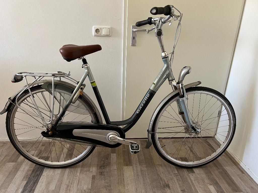 Gazelle Orange Speciaal Design 28inch/57cm/7V Z.G.A.N., Versnellingen, Zo goed als nieuw, Gazelle, 56 cm of meer