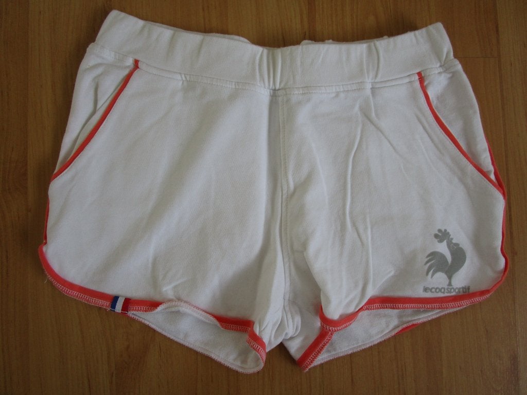 Le Coq Sportif - sport broekje maat M, Maat 38/40 (M), Wit, Ophalen of Verzenden, Zo goed als nieuw