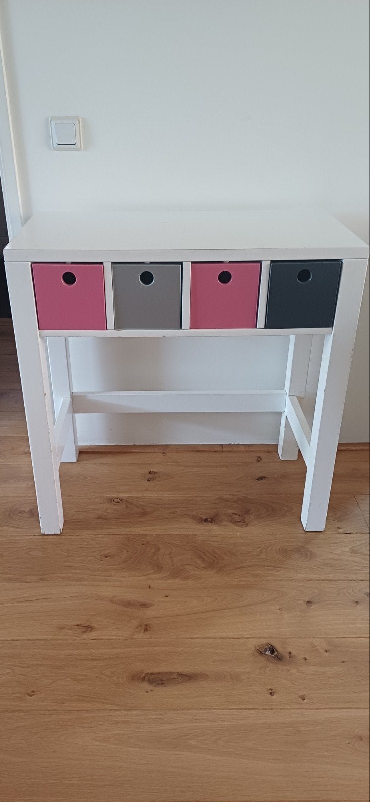Ikea site-table met 4 kleine lades, Ophalen, Gebruikt, 50 tot 100 cm, 25 tot 50 cm