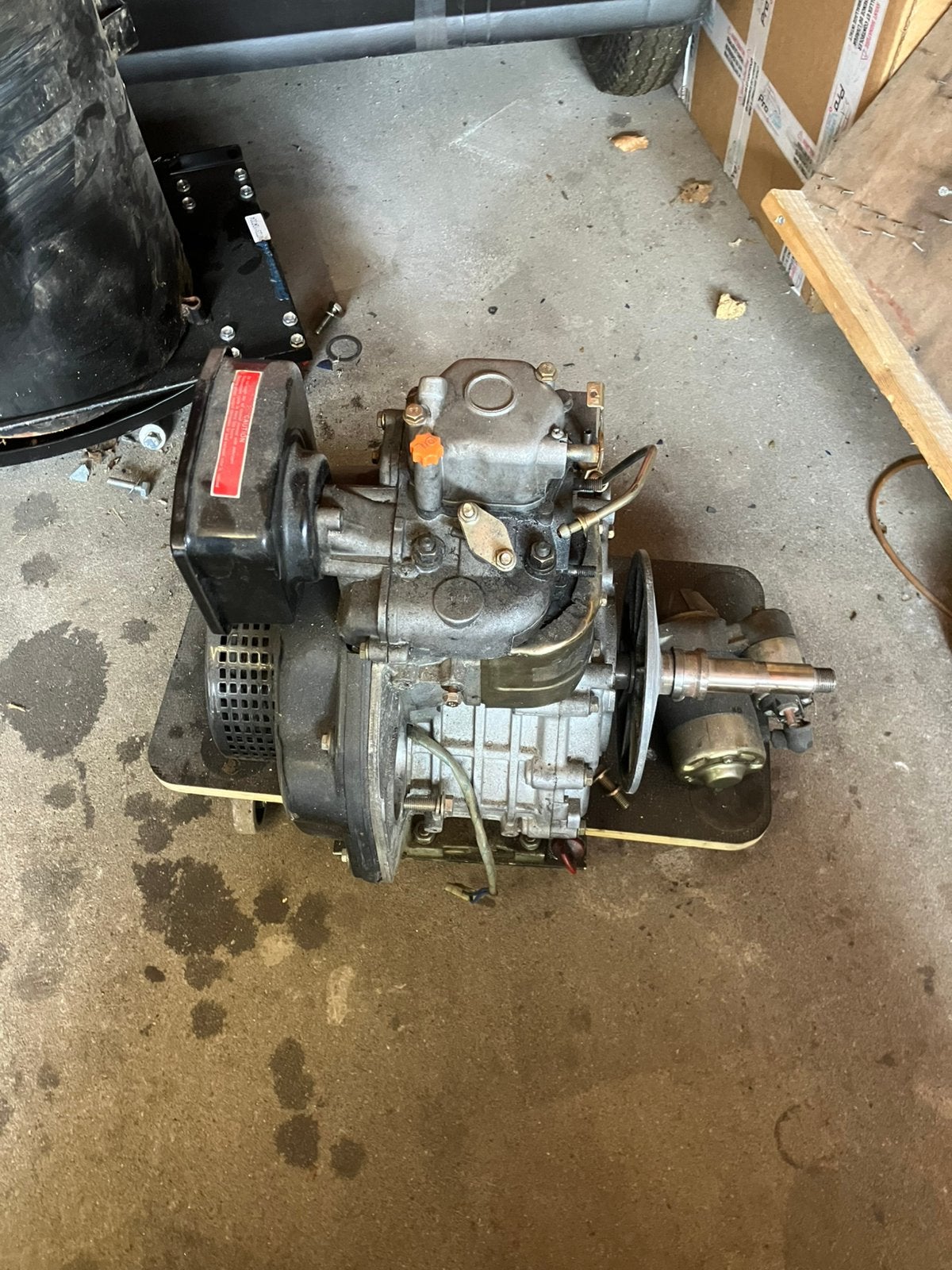 6 pk dieselmotor, Doe-het-zelf en Verbouw, Motoren, Ophalen, Zo goed als nieuw, Benzinemotor, 1800 rpm of meer