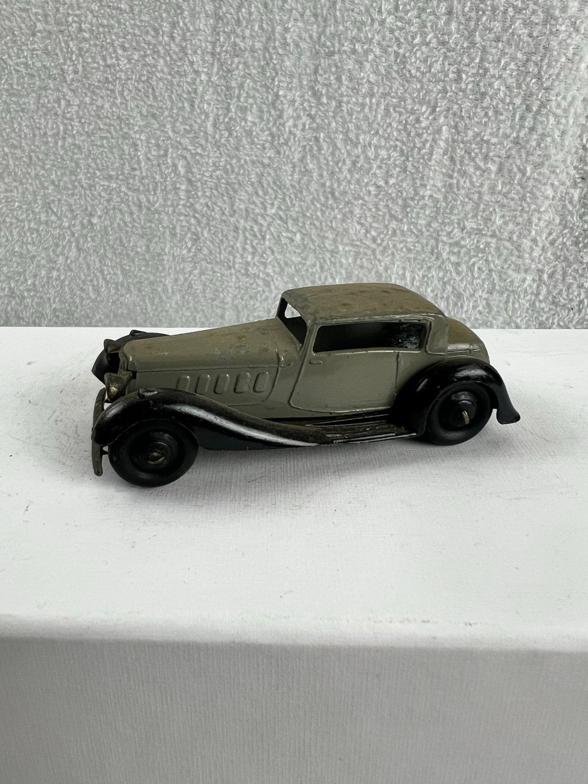 Vintage Dinky Toys 1023 Made in England Meccano Ltd, Ophalen of Verzenden, Gebruikt