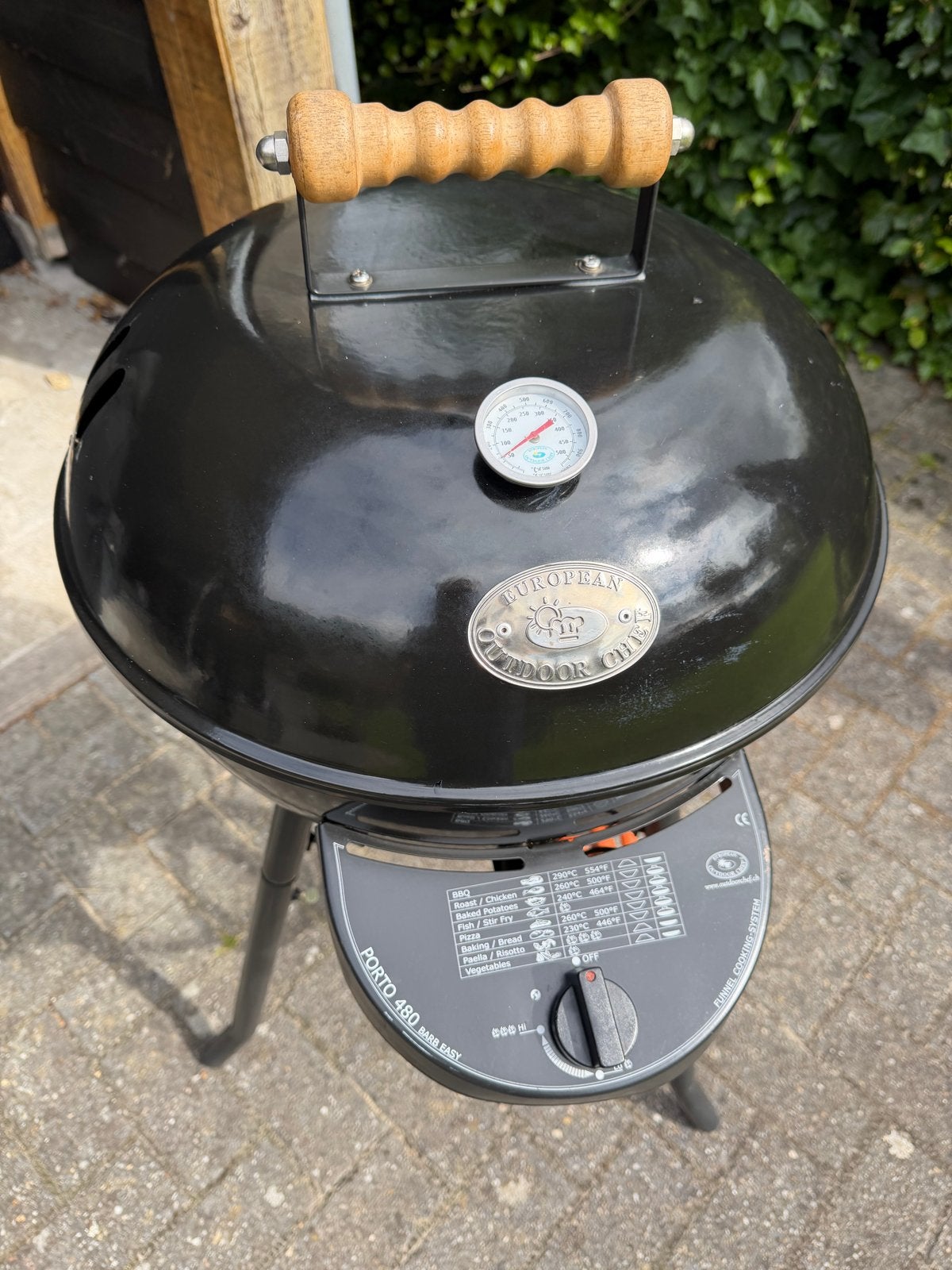 Outdoorchef Porto 480 Gasbarbecue - Veilig en Veelzijdig, Ophalen, Gebruikt
