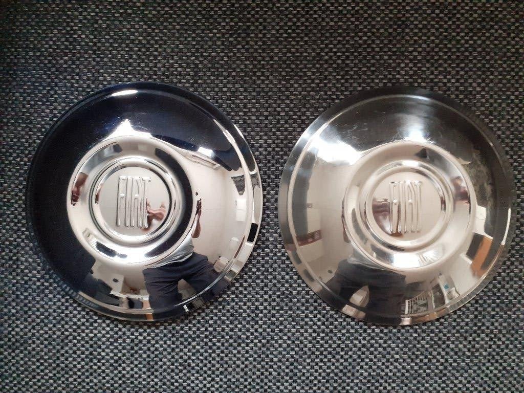 2 wieldoppen fiat 600 / 750D  origineel jaren 60, Ophalen of Verzenden, Gebruikt, Fiat