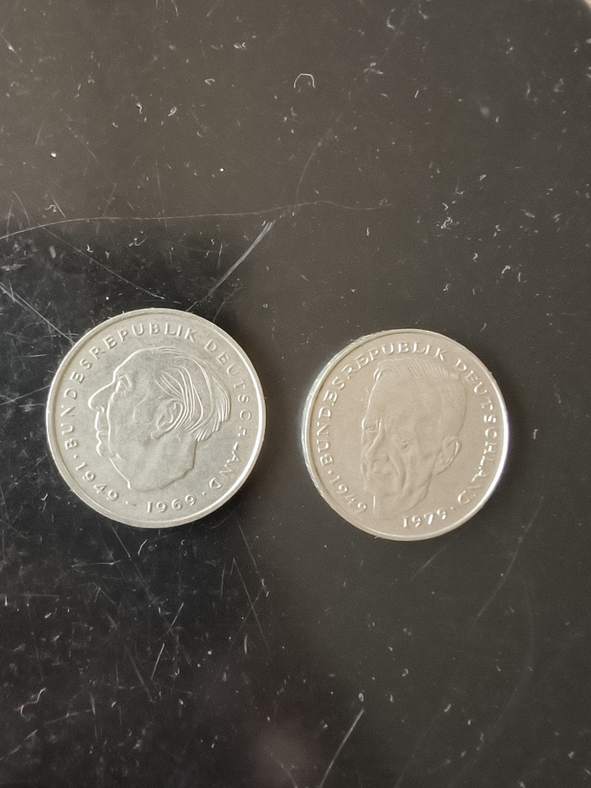Set van 2 Duitse 2 Deutsche Mark munten - 1969 & 1979, Ophalen of Verzenden, Setje