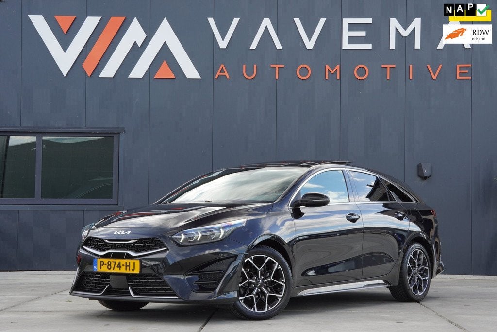 Kia ProCeed 1.0 T-GDi GT-PlusLine 2022 VOL OPTIE! Panoramada, Auto's, Kia, Voorwielaandrijving, Gebruikt, Leder en Stof, Zwart