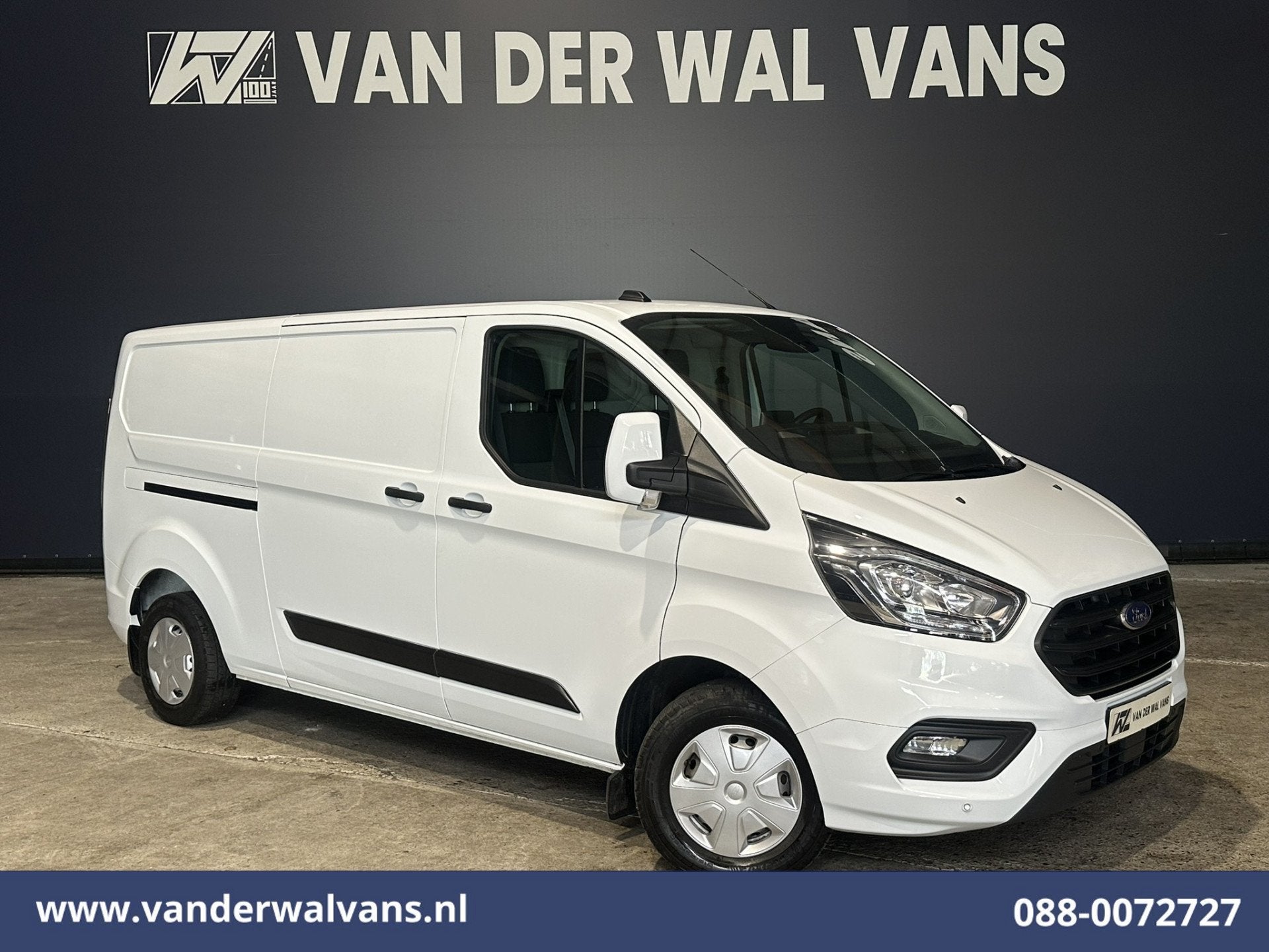 Ford Transit Custom 2.0 TDCI L2H1 Euro6 Airco | Camera | Nav, Auto's, Voorwielaandrijving, Dealer onderhouden, 4 cilinders, 1991 kg