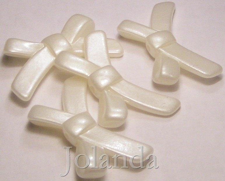 0367 Lelie Witte Strikken Acryl Kralen (18 mm), Ophalen of Verzenden, Nieuw, Kraal