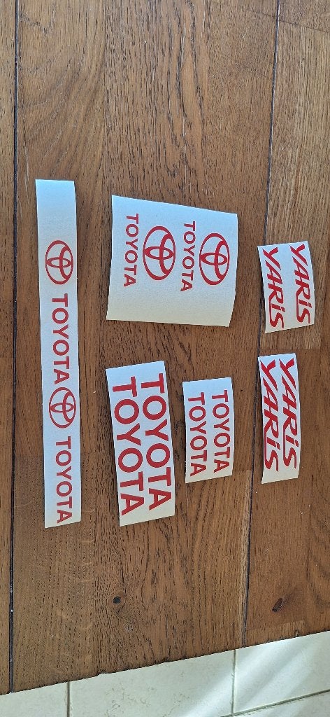 Toyota stickers, Ophalen