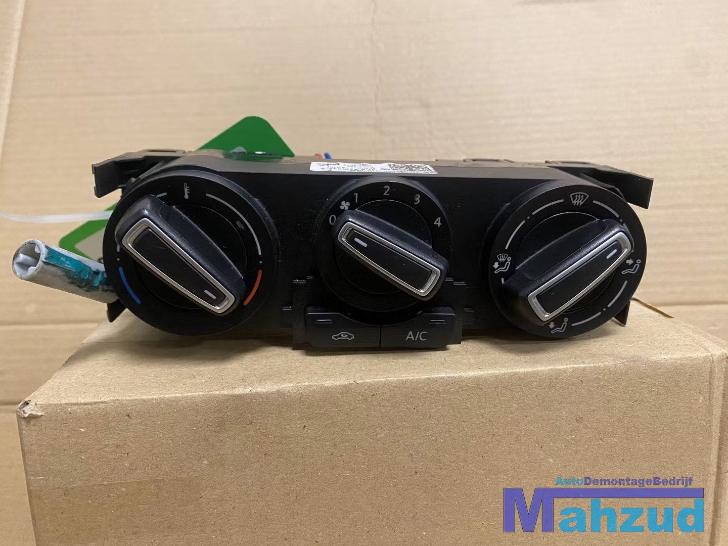 VW POLO 6R 6C Kachel airco paneel 2009-2016, Gebruikt, Volkswagen, Volkswagen AG, Berliner Ring 2
38440  Wolfsburg, DE