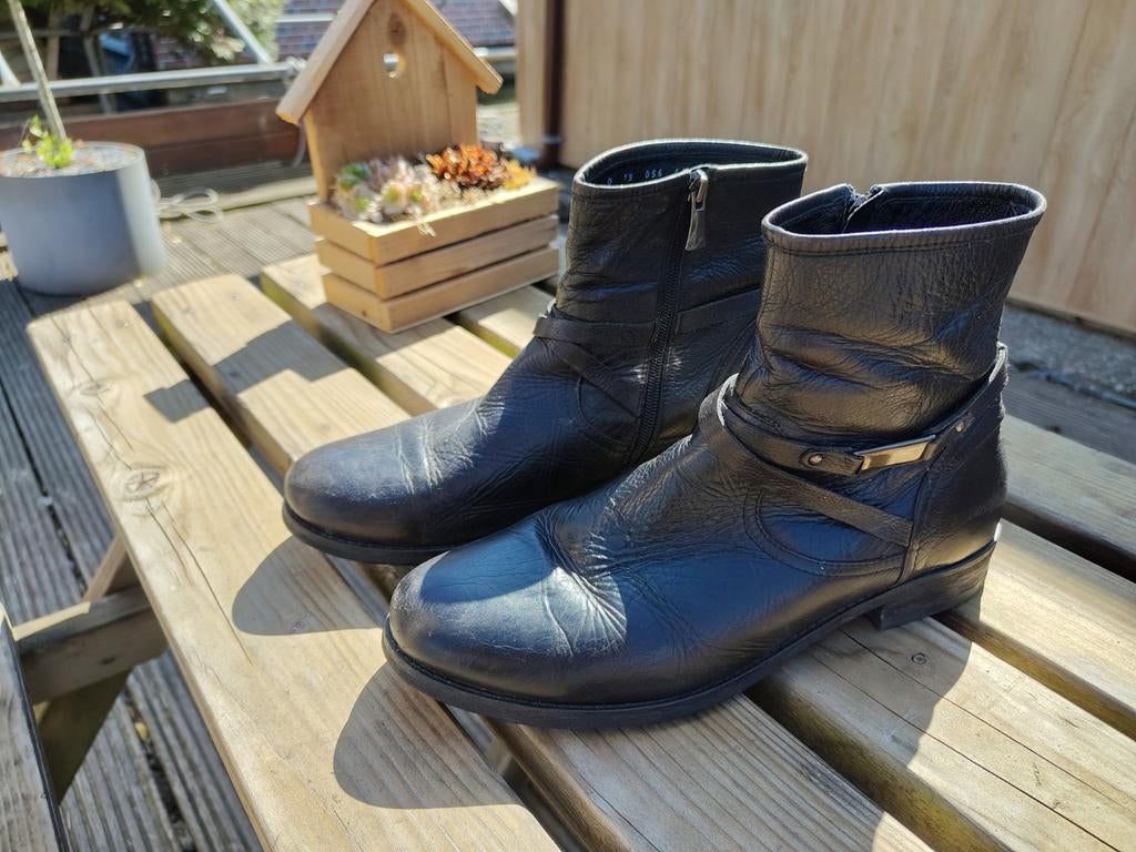 Footnote Zwarte leren enkellaarzen met rits en gesp, Kleding | Dames, Schoenen, Zwart, Lage of Enkellaarzen, Ophalen of Verzenden