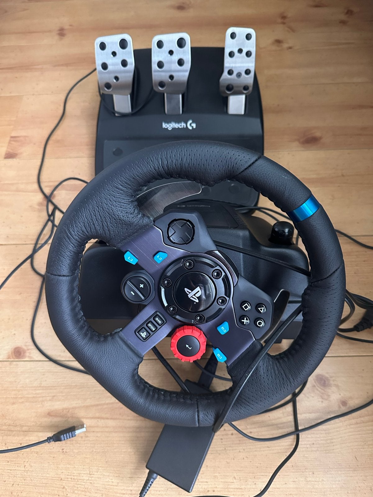Logitech G29 racestuur met pedalen voor PlayStation/PC, Racestuur, Force feedback, Zo goed als nieuw, Logitech