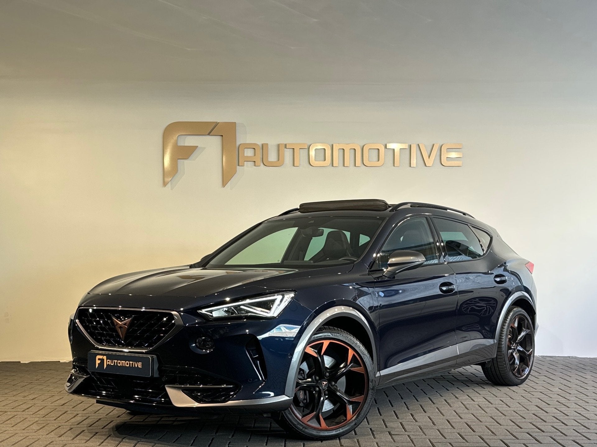 Cupra Formentor 1.4 e-Hybrid VZ Copper Edition Pano|Kuip|VOL, Dealer onderhouden, Gebruikt, 4 cilinders, Formentor