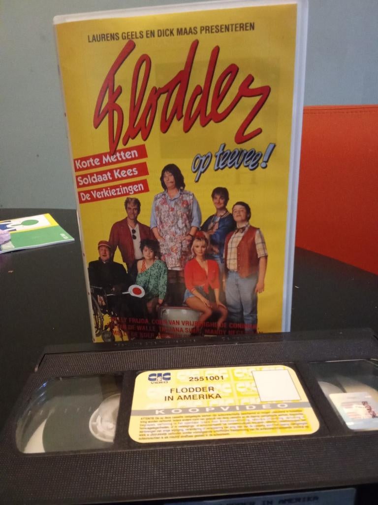 Flodder in Amerika VHS band - Klassieke Nederlandse Komedie, Cd's en Dvd's, Vanaf 12 jaar, Ophalen, Gebruikt, Komedie