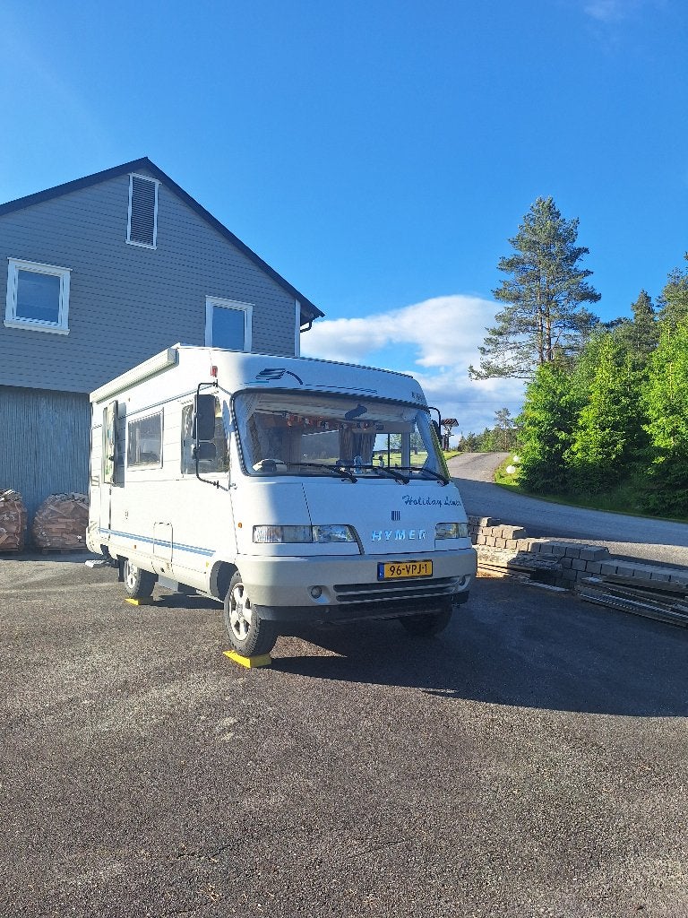 Caravans And Camping Hymer