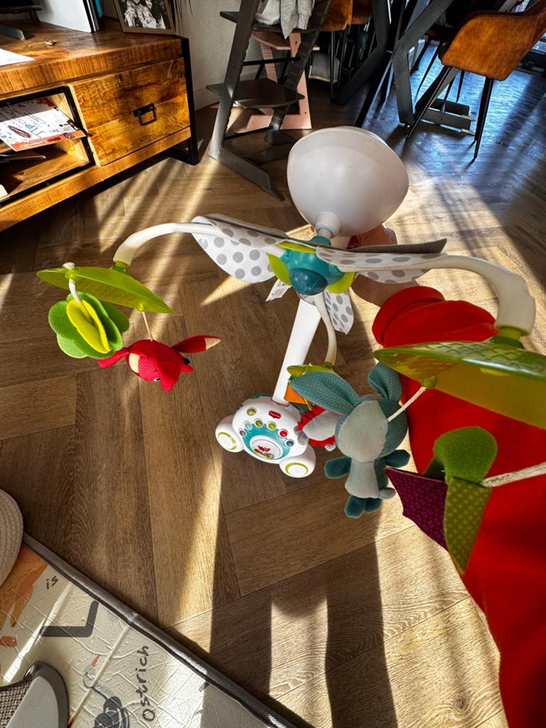 Tiny Love muziekmobiel, Kinderen en Baby's, Speelgoed | Babyspeelgoed, Ophalen of Verzenden, Zo goed als nieuw, Mobiel