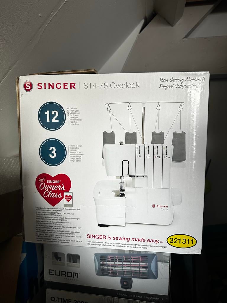 Singer S14-78 Overlock naaimachine -  zgan in doos, Ophalen of Verzenden, Zo goed als nieuw, Lockmachine, Overige merken