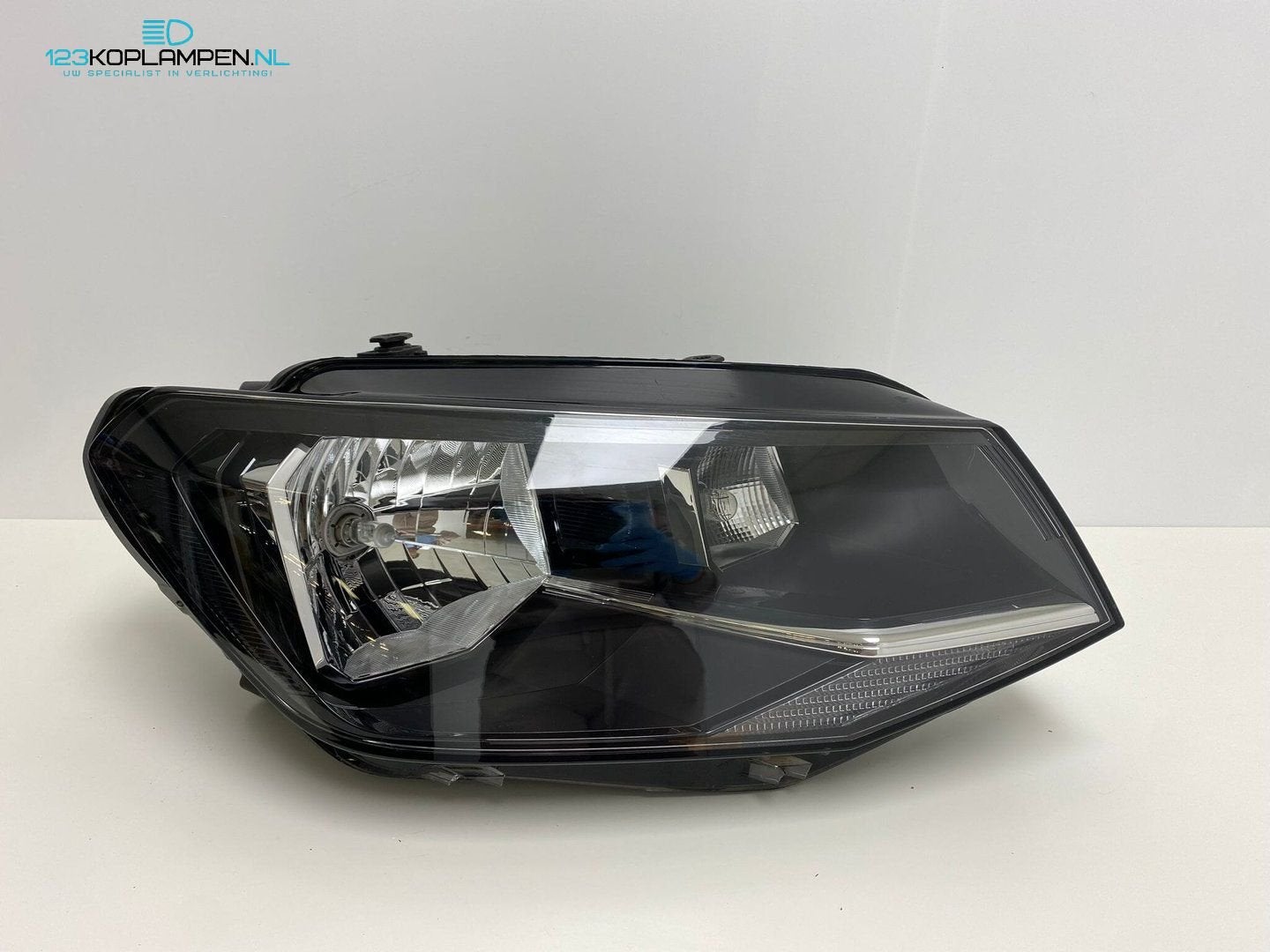 (VR) VW Volkswagen Caddy 2K5 H4 koplamp rechts