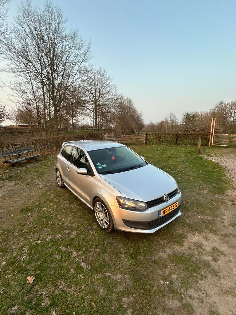 VW Polo 1.2 TDI 100PK | 1:30 | Nieuwe APK | Schroefset, Auto's, Volkswagen, Voorwielaandrijving, Stof, 74 pk, Zwart