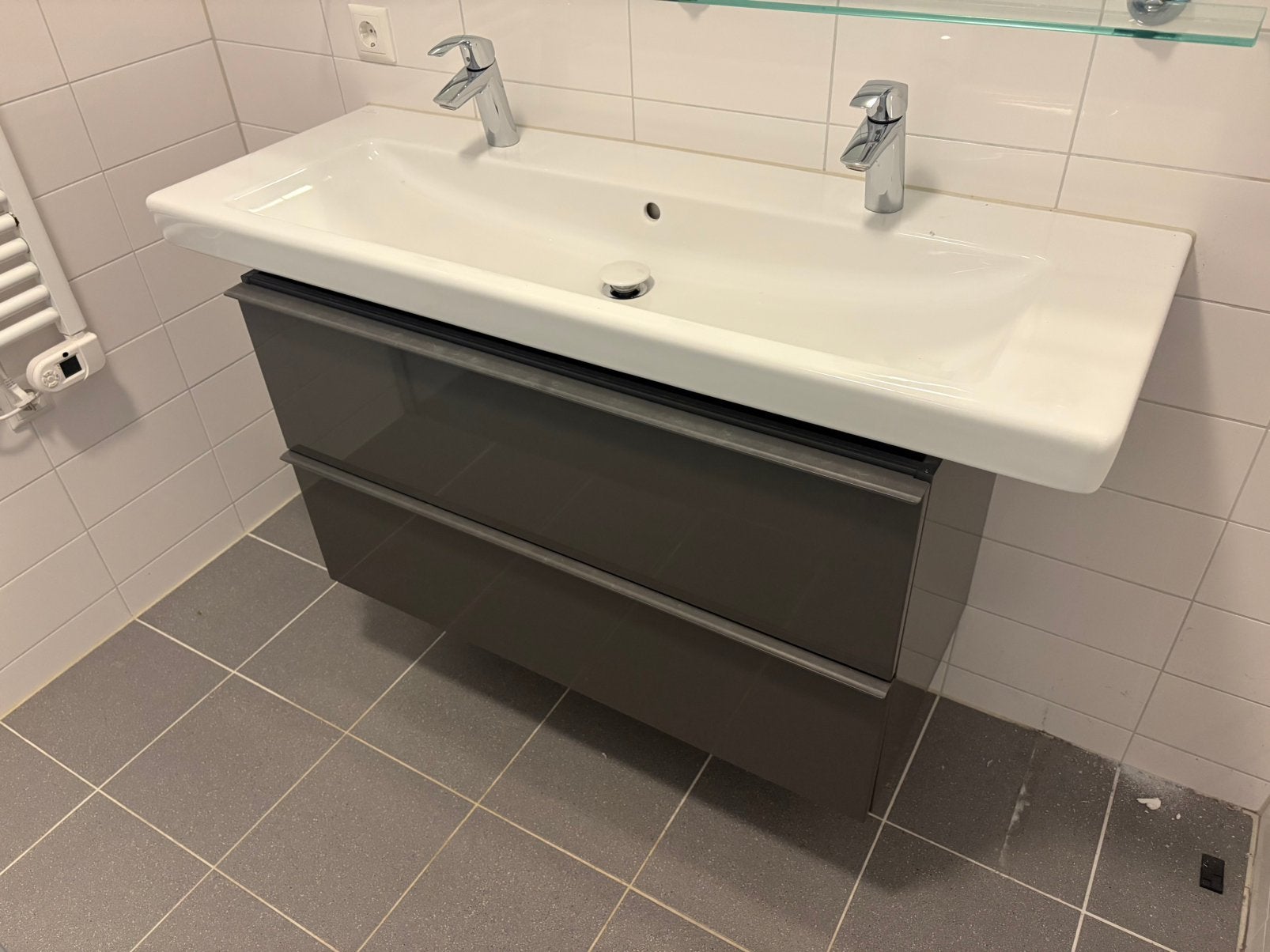 Ikea wastafelkast, Huis en Inrichting, Ophalen, (Half)hoge kast, Minder dan 50 cm, Zo goed als nieuw