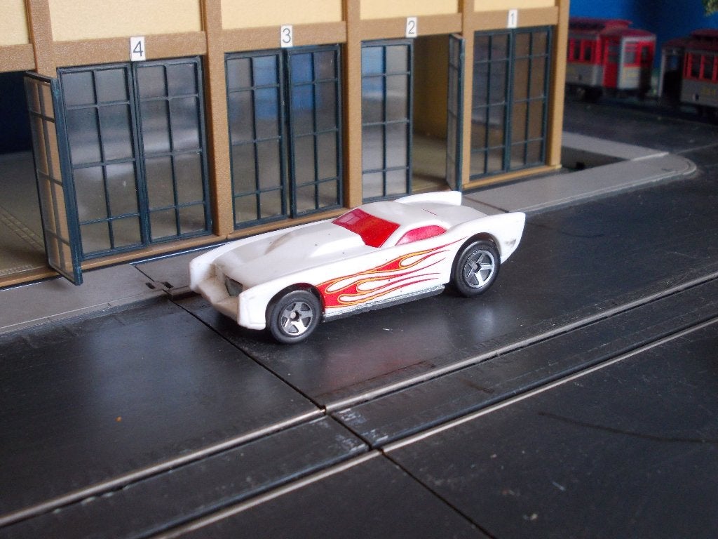 The Gov'ner - Hot Wheels 2003 Malaysia wit met 5-spaaks velg, Ophalen of Verzenden, Zo goed als nieuw, Auto