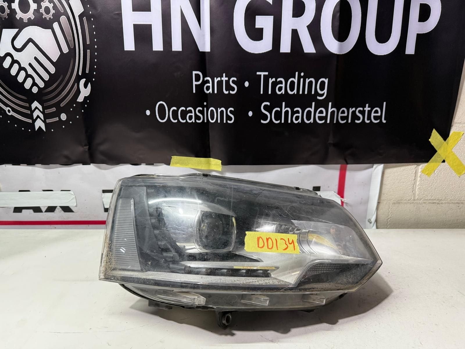 Volkswagen Transporter - Caravelle T5 koplamp, Gebruikt, -, -, Ophalen of Verzenden
