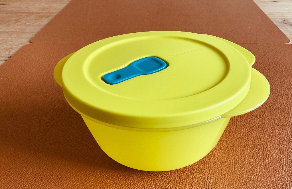 Tupperware magnetron schaal, Ophalen of Verzenden, Nieuw, Geel, Overige typen