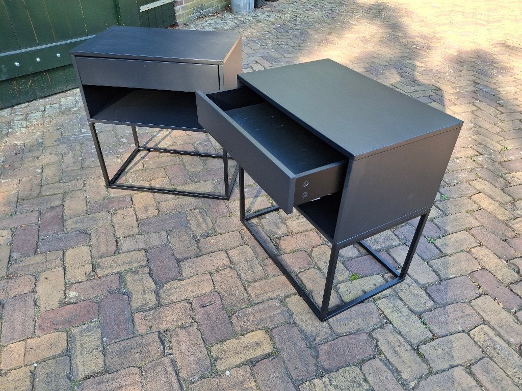 Foto 4 van Nachtkastje