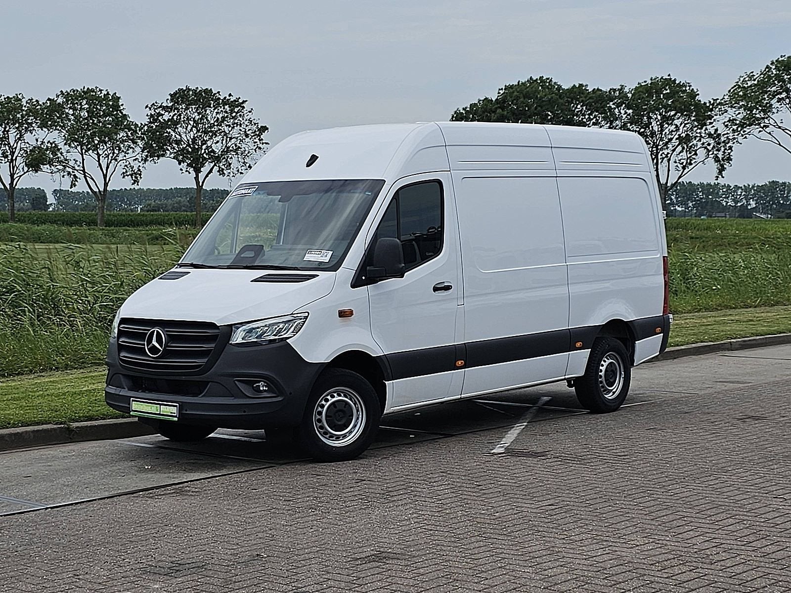MERCEDES-BENZ SPRINTER 317 l2h2 led rwd mbux10, Automaat, Gebruikt, Euro 6, Wit
