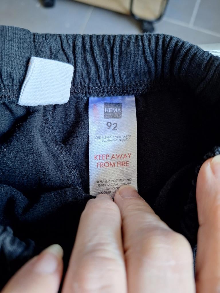 Zwarte lange Joggingbroek maat 92, Kinderen en Baby's, Kinderkleding | Maat 92, Broek, Jongen of Meisje, Hema, Onbekend